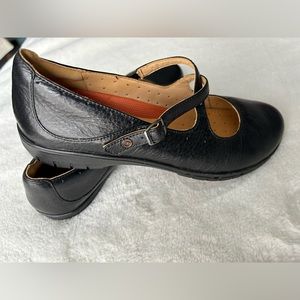 New Clark’s Unstoppable Mary Jane’s